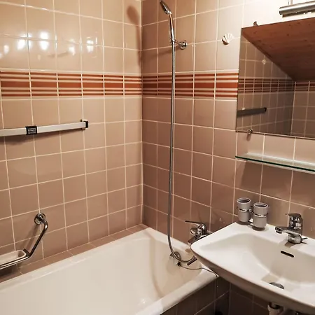 Appartement Ringstrasse - Utoring-50 By Interhome Loèche-les-Bains